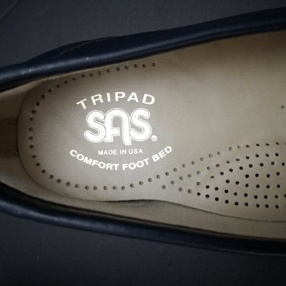 Tripad SAS Ladies Size 8 Navy Faux Leather Comfort Foot Bed Loafers - Picture 7 of 8